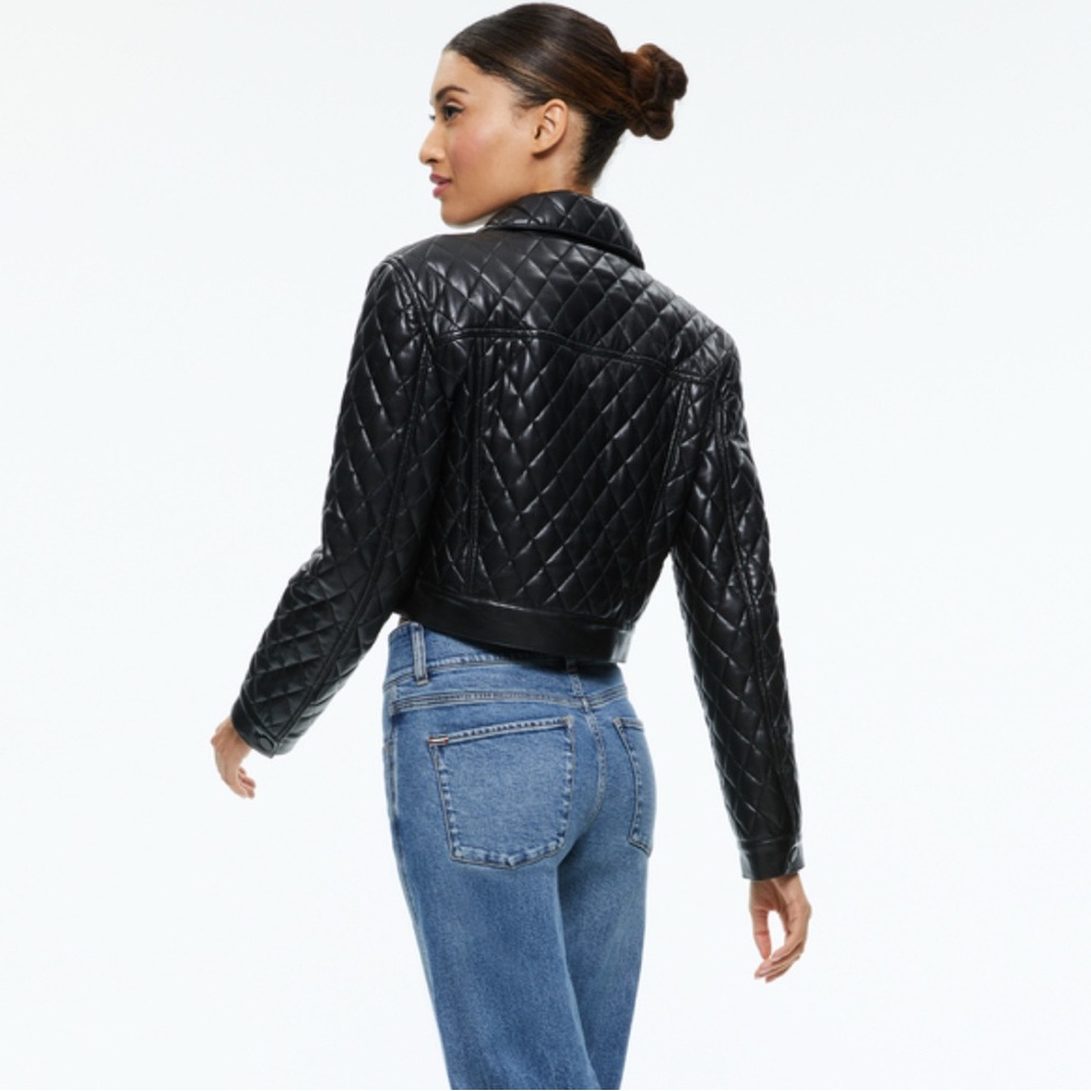 Alice + Olivia - Women’s - Chloe Vegan Quilted Boxy Crop Jacket - Size: Small - Picture 3 of 7